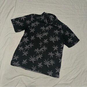 Men’s Palm Tree Print Button Down Short Sleeve Fun Vacation Shirt